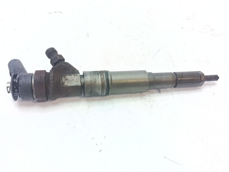 Recambio de inyector para bmw 1 (e87) 118 d referencia OEM IAM 13537794435 7794435 0446110209