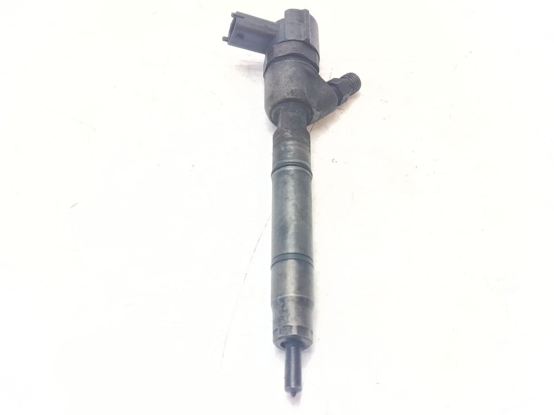 Recambio de inyector para hyundai i40 tecno blue referencia OEM IAM 338002A800  0445110411