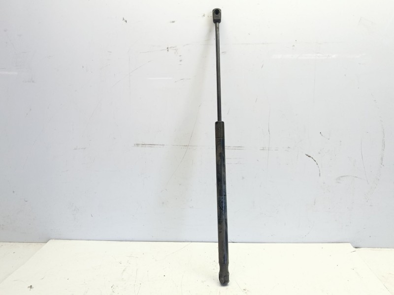 Recambio de amortiguador izquierdo capo para volvo xc90 d5 referencia OEM IAM 30649736  