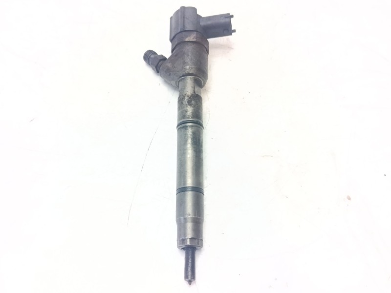 Recambio de inyector para hyundai i40 tecno blue referencia OEM IAM 338002A800  0455110411