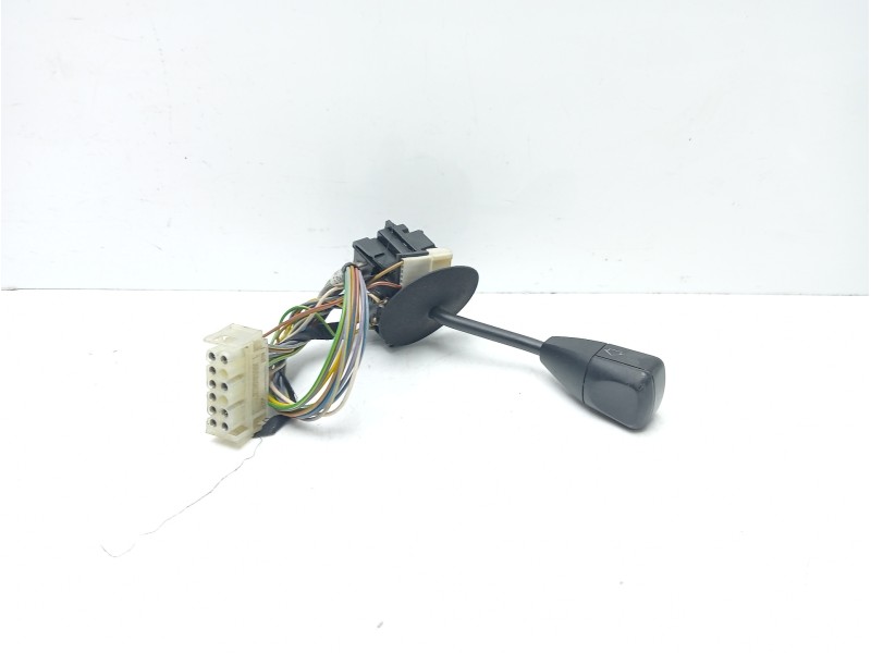 Recambio de mando luces para bmw serie 3 berlina (e36) 318tds referencia OEM IAM 61318360899  