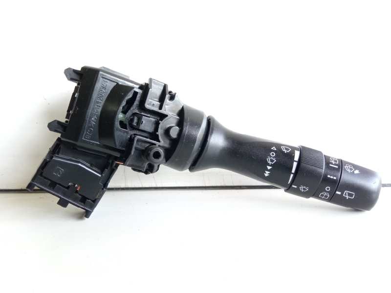 Recambio de mando limpia para toyota auris luna+ referencia OEM IAM 8465248111 17F582 02411 