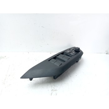 MANDO ELEVALUNAS DELANTERO IZQUIERDO 7423K0080C1 