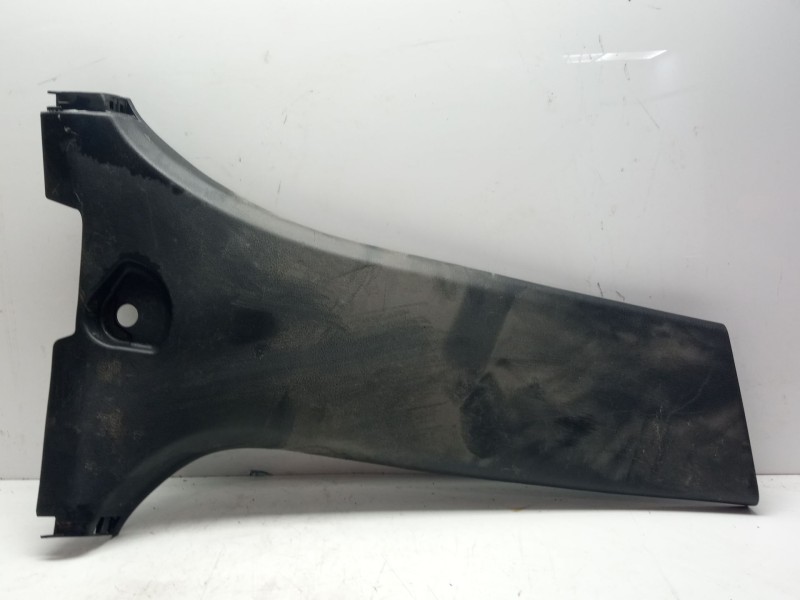Recambio de moldura para toyota c-hr referencia OEM IAM 62413F4010C0 62413F4010 