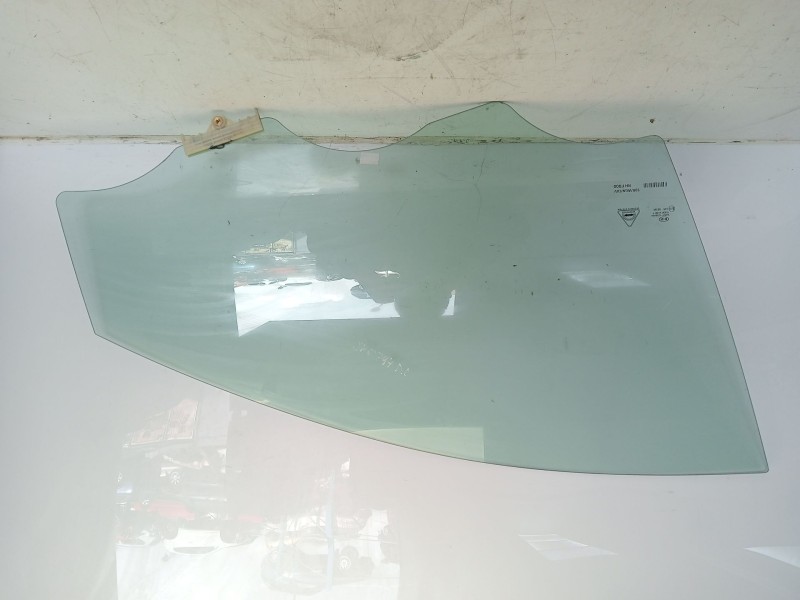 Recambio de luna delantera derecha para kia ceed sportswagon referencia OEM IAM 82420J7000  