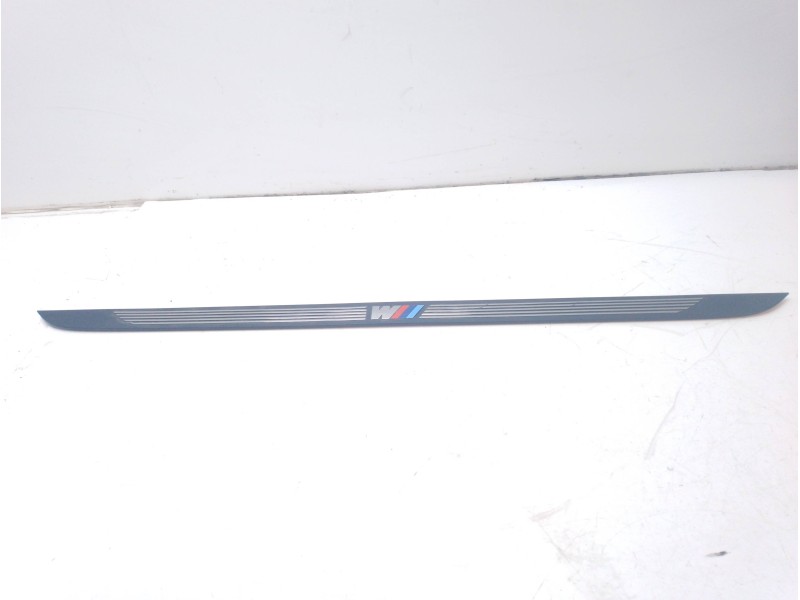 Recambio de moldura para bmw serie 1 berlina (e81/e87) 118i referencia OEM IAM 51472151833 60829010 