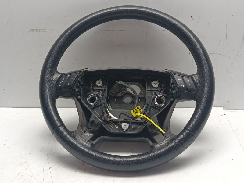 Recambio de volante para volvo xc90 d5 referencia OEM IAM 8660195  