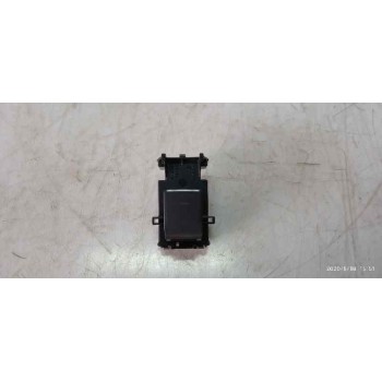 MANDO ELEVALUNAS TRASERO DERECHO 84810F4030 
