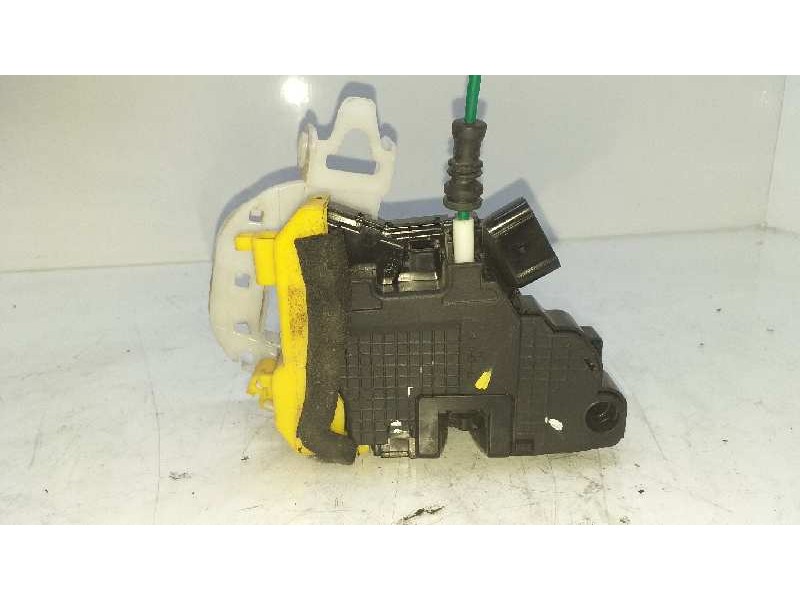 Recambio de cerradura puerta delantera izquierda para hyundai i30 cw city s referencia OEM IAM 81310A6100  