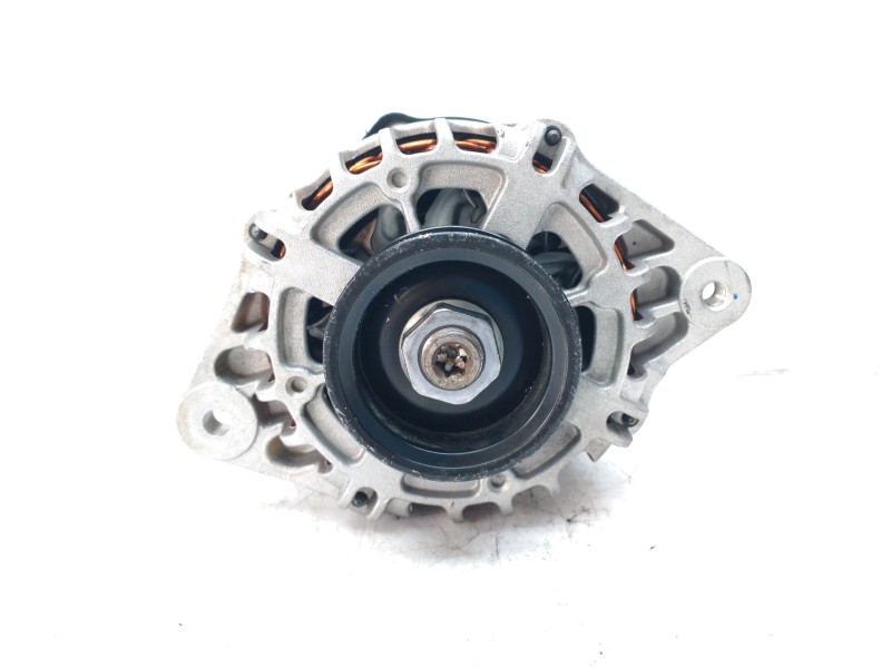 Recambio de alternador para hyundai getz (tb) 1.1 básico referencia OEM IAM 3730002550 TA000A55601 