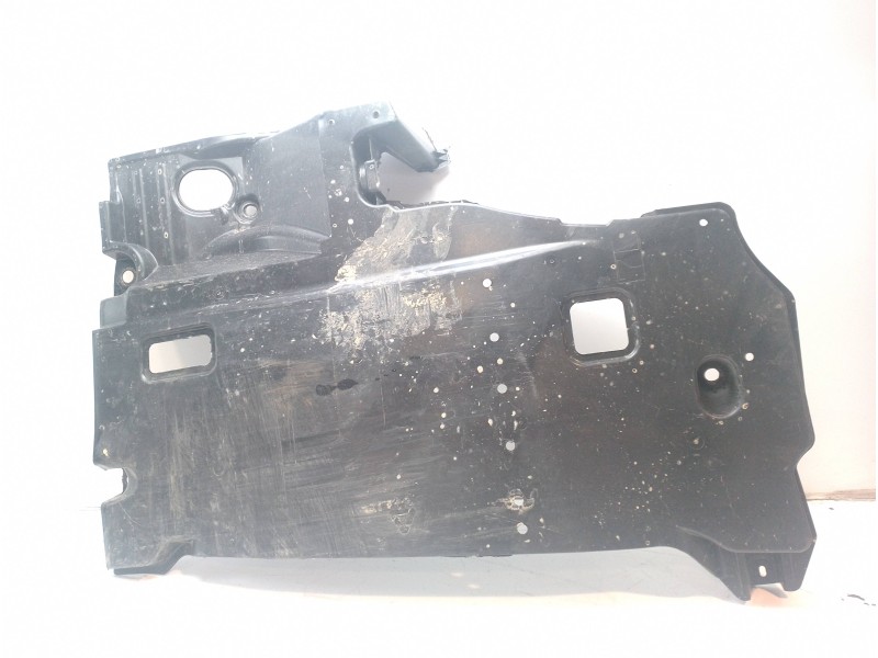 Recambio de moldura para toyota corolla (e21) hybrid advance referencia OEM IAM 5762802160  