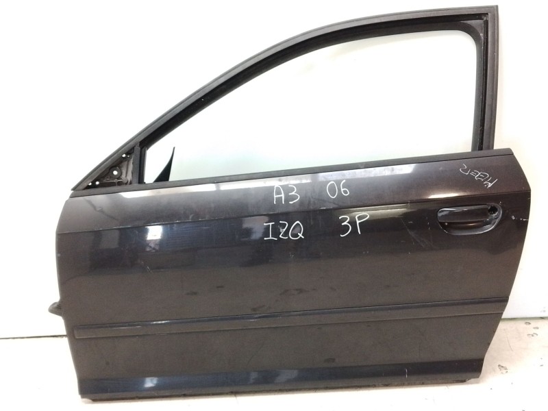 Recambio de puerta delantera izquierda para audi a3 (8l) referencia OEM IAM A8L3831051B  