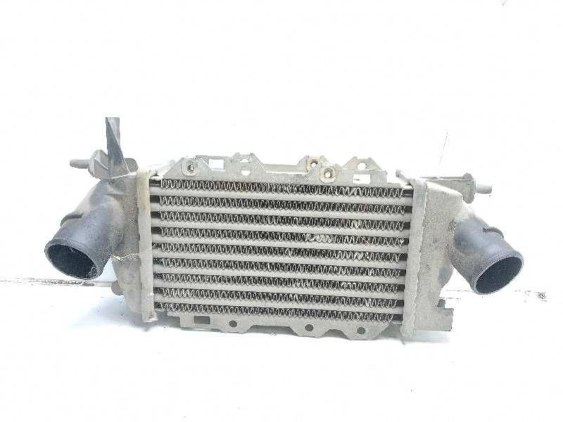 Recambio de intercooler para opel vectra b berlina 2.0 dti referencia OEM IAM 52479128  