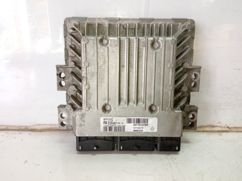 Recambio de centralita motor uce para renault scenic iii dynamique referencia OEM IAM 237101478R 237100037R 