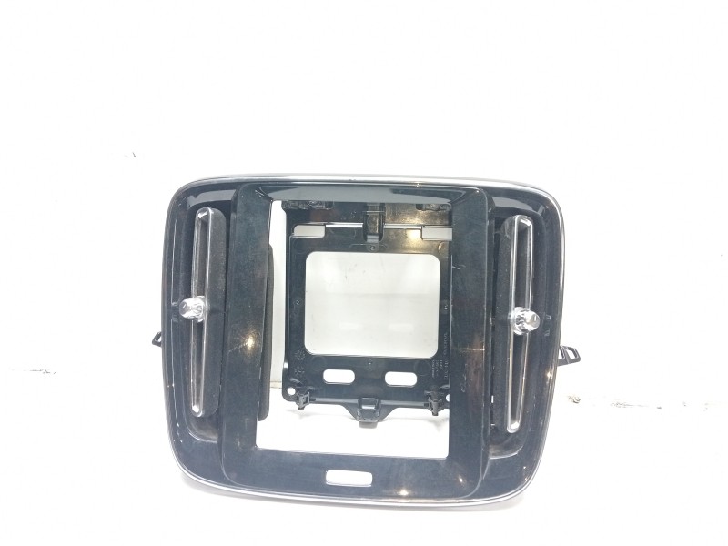 Recambio de rejilla aireadora para volvo xc 40 business plus awd referencia OEM IAM 31442627  