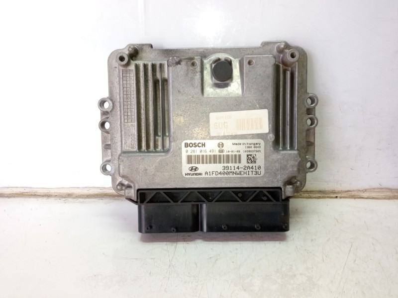 Recambio de centralita motor uce para hyundai i30 classic referencia OEM IAM 0281016491 391142A410 