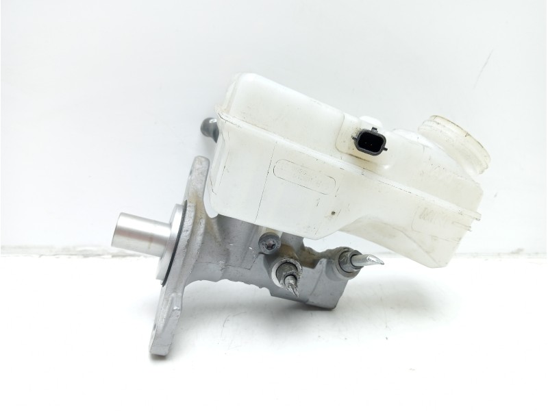 Recambio de bomba freno para dacia sandero stepway referencia OEM IAM 460915125R 1070529S01 