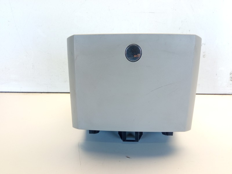 Recambio de cenicero para mercedes-benz clase r (w251) 350 (251.056) referencia OEM IAM A2516800814  