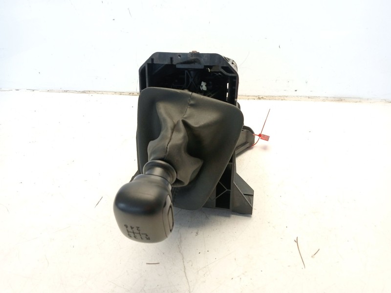 Recambio de palanca cambio para toyota proace verso 1.6 d-4d cat referencia OEM IAM SU001B6131  