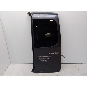 PORTON TRASERO DERECHO A4157401500 