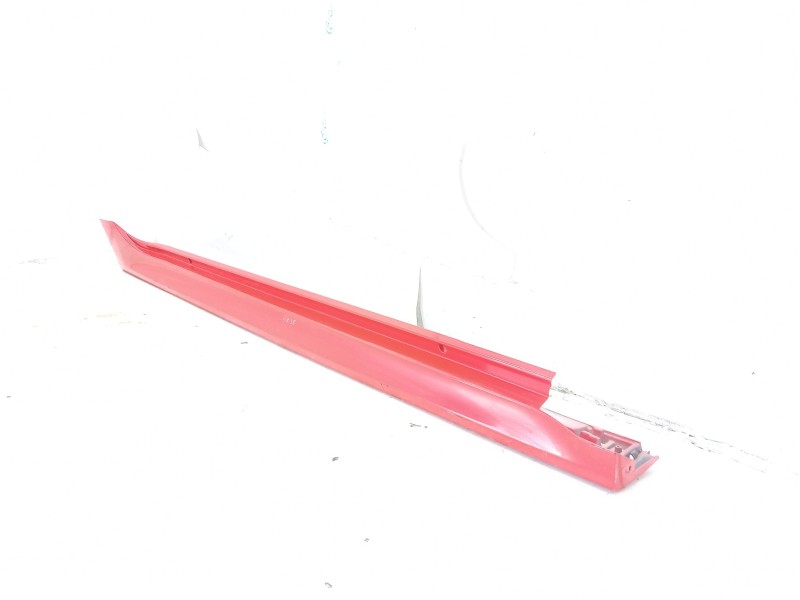 Recambio de estribo para toyota yaris 1.5 16v cat referencia OEM IAM 75850K0080  