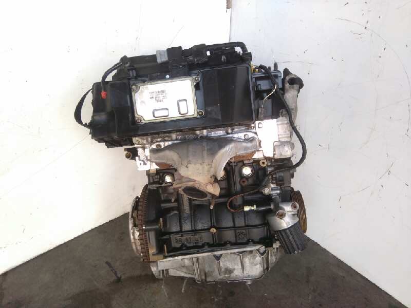Recambio de culata para renault clio ii fase ii (b/cb0) authentique referencia OEM IAM D4F712  