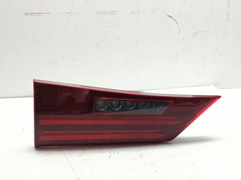 Recambio de piloto trasero izquierdo interior para lexus is 300h referencia OEM IAM 8159153150  
