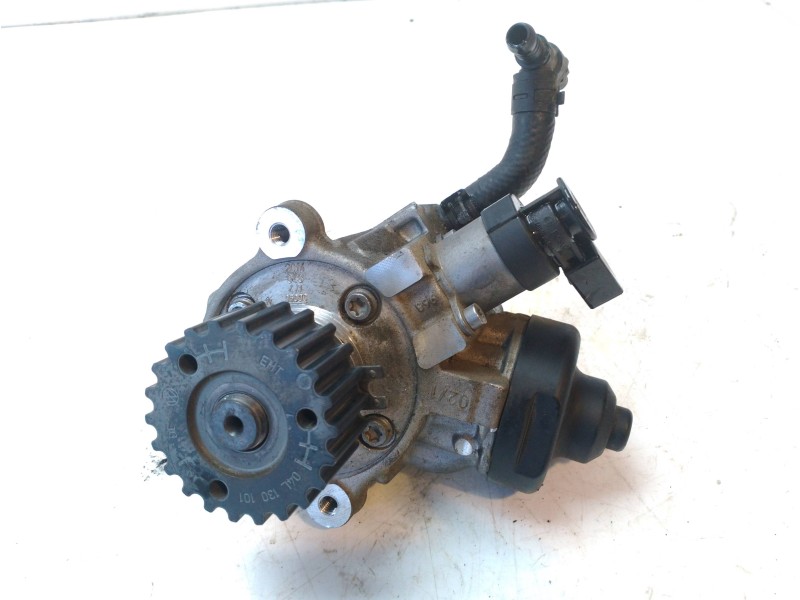 Recambio de bomba inyeccion para seat ateca (kh7) fr referencia OEM IAM 5L130755 0445010537 
