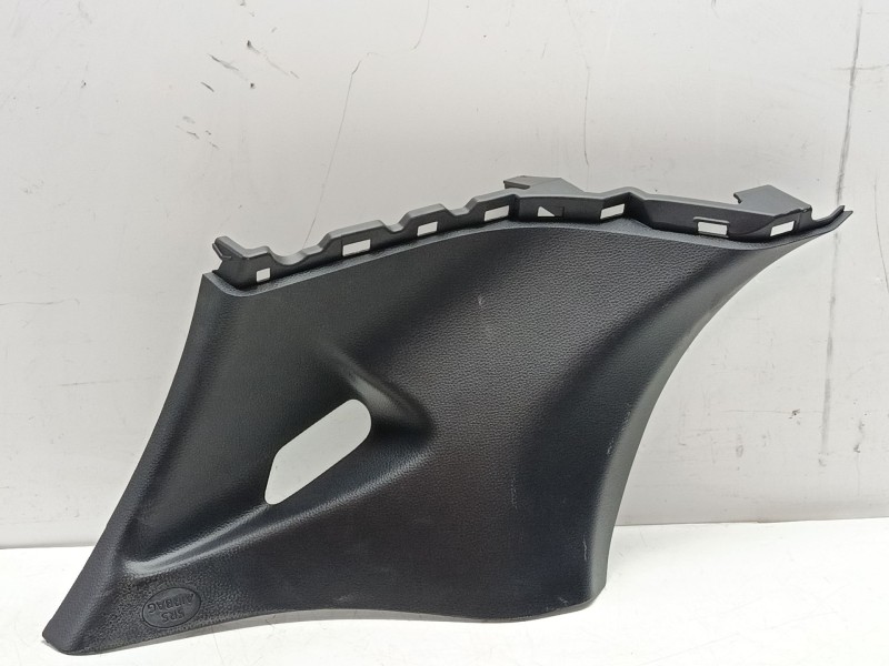 Recambio de moldura para toyota yaris (_p21_, _pa1_, _ph1_) 1.5 hybrid (mxph10) referencia OEM IAM 62472K0020C0  