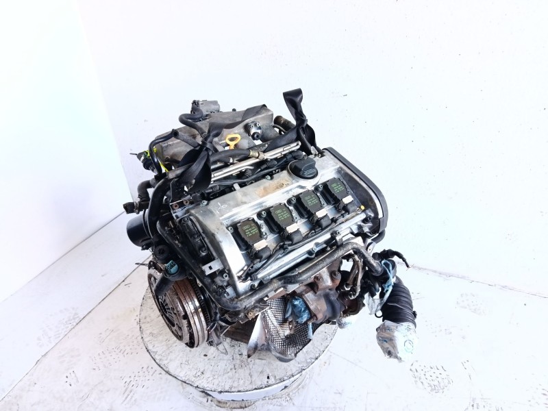 Recambio de motor completo para audi a4 b5 avant (8d5) 1.8 referencia OEM IAM 058100098AX AEB 