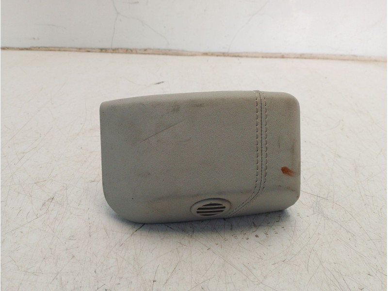 Recambio de moldura para land rover discovery sport (l550) 2.0 d 4x4 referencia OEM IAM LR059654  