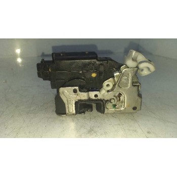 CERRADURA PUERTA TRASERA DERECHA 825020953R 