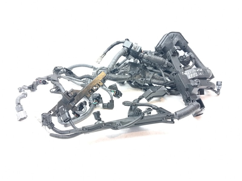 Recambio de suelo para toyota yaris 1.5 16v cat referencia OEM IAM 82115F5J00  