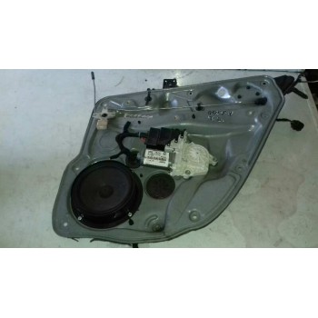 ELEVALUNAS TRASERO DERECHO 1J4839756E 119695105 