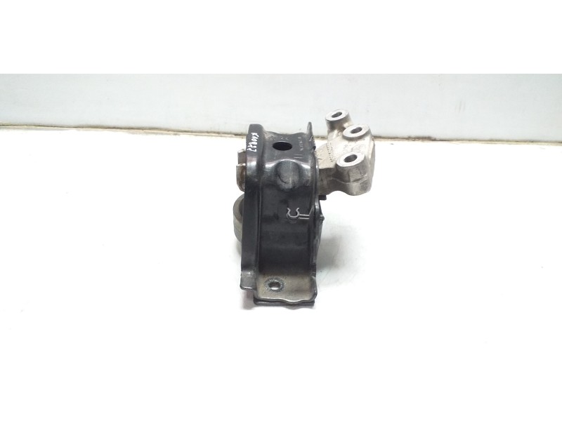 Recambio de soporte motor derecho para citroën c3 picasso feel referencia OEM IAM 9681706580  