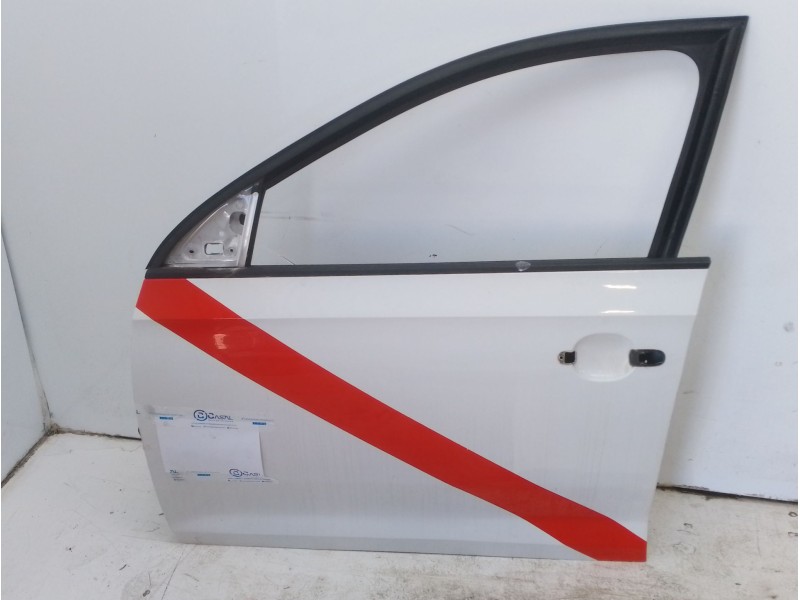 Recambio de puerta delantera izquierda para skoda rapid (nh3, nk3, nk6) 1.6 tdi referencia OEM IAM 5JA831055B  