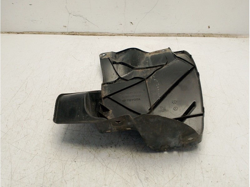 Recambio de moldura para toyota yaris (_p21_, _pa1_, _ph1_) 1.5 hybrid (mxph10) referencia OEM IAM 525910D550  