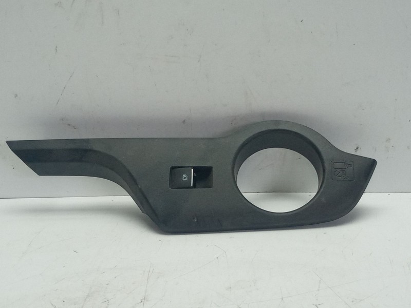 Recambio de mando elevalunas trasero izquierdo para toyota c-hr referencia OEM IAM 74272F4010  