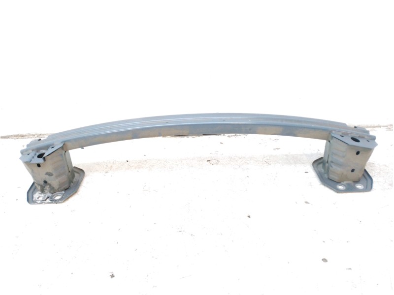 Recambio de refuerzo paragolpes trasero para volvo xc 40 business plus awd referencia OEM IAM 32321878  