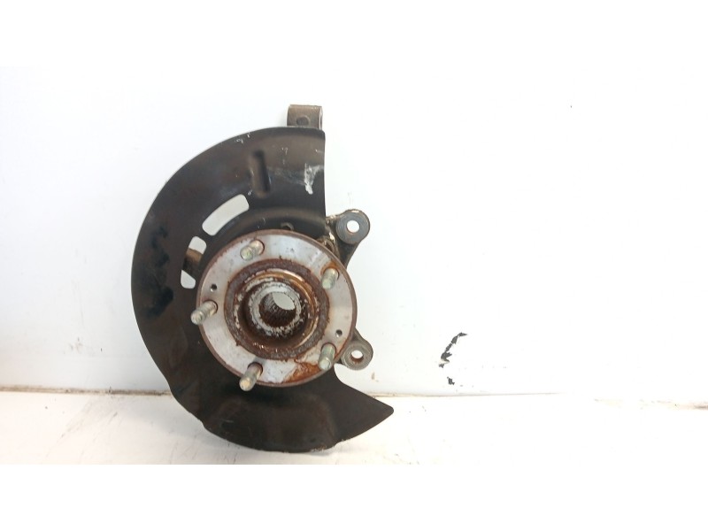 Recambio de mangueta delantera derecha para hyundai tucson kosmo bluedrive 2wd referencia OEM IAM 51716D7000  