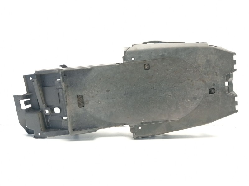 Recambio de moldura para honda cb 500f referencia OEM IAM 80105MGZJ010  