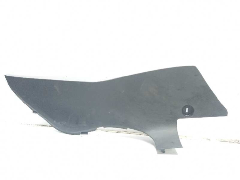 Recambio de moldura para seat leon (1p1) fr referencia OEM IAM 1P1857481  
