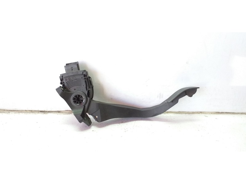 Recambio de potenciometro pedal para citroën c3 picasso feel referencia OEM IAM 9681383980 74961100 