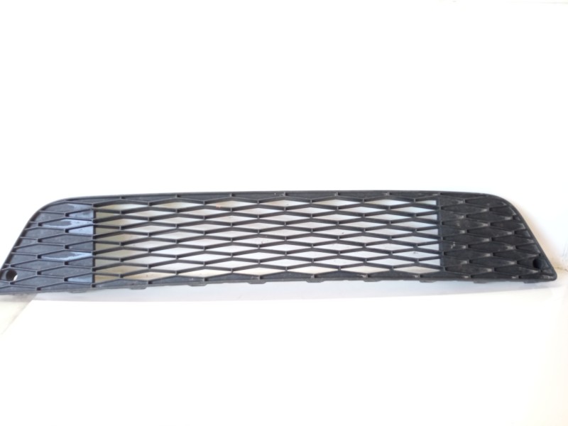 Recambio de rejilla paragolpes delantero para seat leon sc (5f5) i-tech ecomotive referencia OEM IAM 5F0853667F 14884SG4 