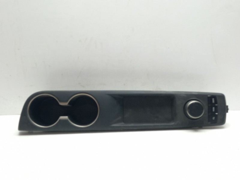 Recambio de moldura para lexus is 300h referencia OEM IAM 5883353050C0 5562053200 