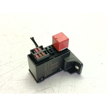 CAJA RELES / FUSIBLES 82663K0050 9098702031 