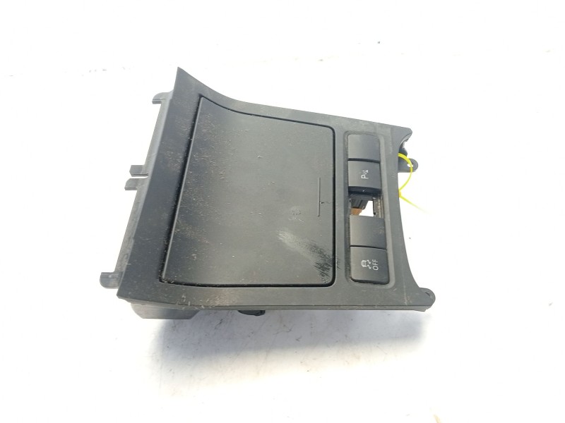 Recambio de guantera consola central para volkswagen golf vi (5k1) 1.6 tdi referencia OEM IAM 5K0857961A  