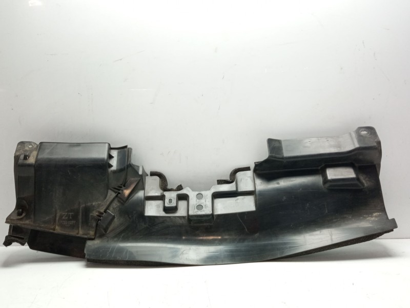 Recambio de moldura para toyota c-hr referencia OEM IAM 165610T280  