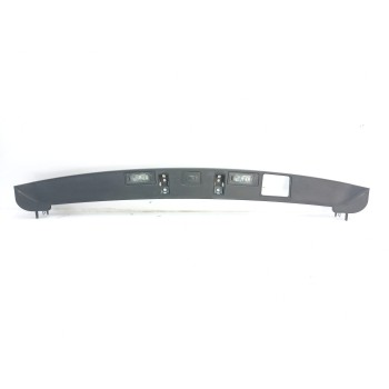 MOLDURA LR092771 J8A240406BA 