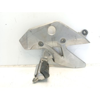 ESTRIBO 50700MGZAJ000 